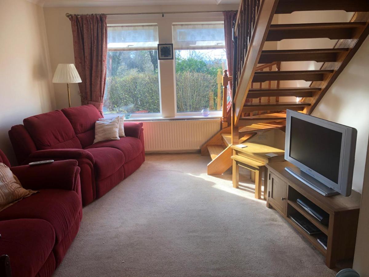 Fairview Bed And Breakfast Airdrie Εξωτερικό φωτογραφία