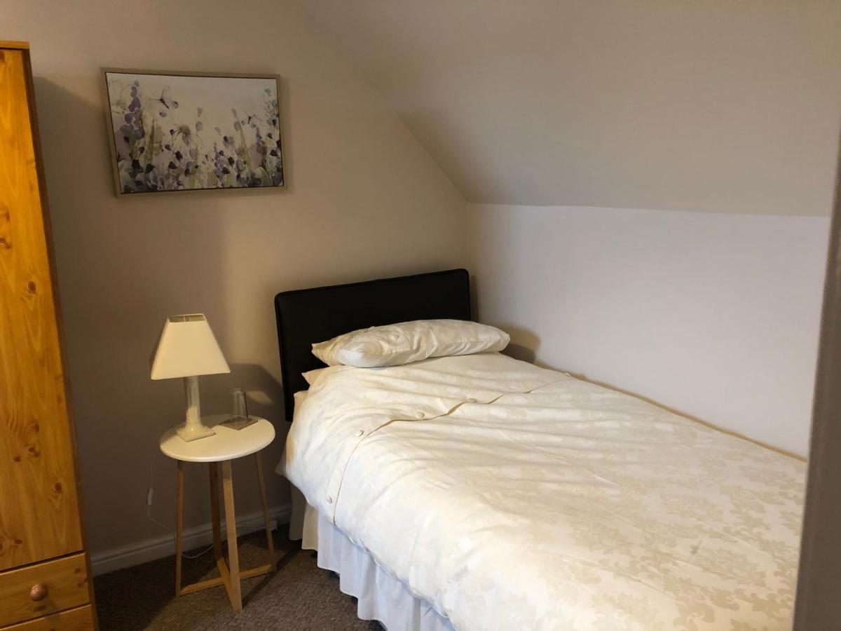Fairview Bed And Breakfast Airdrie Εξωτερικό φωτογραφία